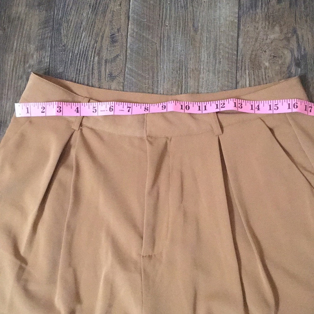 Women’s High Waisted Wide Leg Trousers. Size Large - Picture 7 of 8